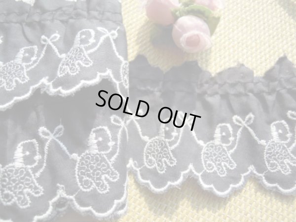 画像2: 大幅値下げ！　ゴスロリファンに人気の可愛いグレーのヨークシャテリア　1.5M