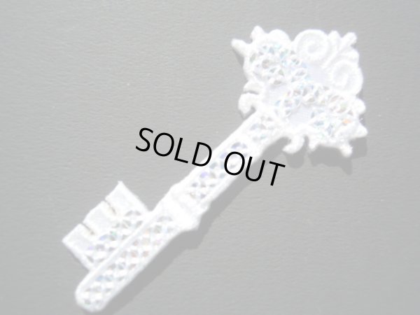 画像2: スパングルト-ン！ホットフィックスの幸運の扉を開けます？人気のキー柄　　シロ