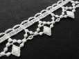 画像2: ドール・コーディネイトに如何！？ティアラみたいなオフシロのコットンケミカルのアクセサリーレース　80ｃ (2)