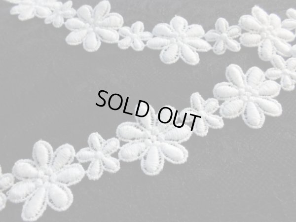 画像1: メッチャ可愛い花柄　オフシロのコットンケミカルのアクセサリーレース　0.3Ｍ