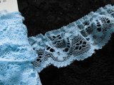 人気の濃いめの水色のフリル　4M