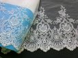 画像2: 幅約14ｃ　在庫処分！人気の花柄のチュール！　オフシロ　　1.5Ｍ (2)