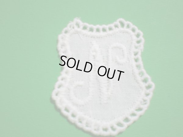 画像1: Ｎ　綿のプチイニシャルモチーフ　３枚入り