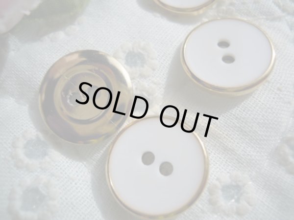 画像2: 15ｍｍ　エレガントなゴールドカラーボタン　4個入り