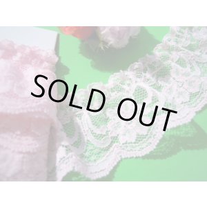 画像: 人気の花柄　幅約3.7c　ピンクの花柄のフリル　4M