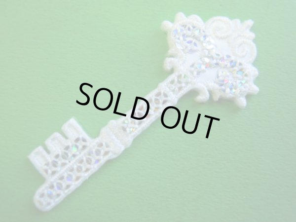 画像1: スパングルト-ン！ホットフィックスの幸運の扉を開けます？人気のキー柄　　シロ