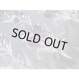 画像: 最高級！シロ地にパープルとゴールドの花柄の広幅オーガンジレース　　1Ｍ