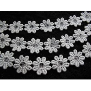 画像: と〜っても可愛い花柄のコットン・アクセサリーレース　1.2Ｍ