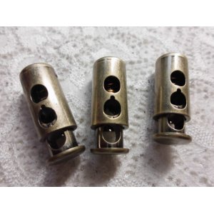 画像: 在庫処分！メッチャ人気のコードストッパー　3個入り