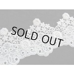 画像: 幅約6.5C　在庫処分！メッチャお買い得！バラ柄のオフシロのコットンケミカルレース　2M