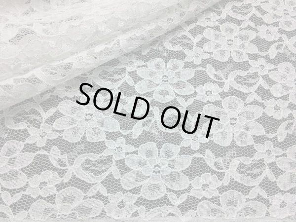 画像1: 幅約110ｃ　メッチャお買い得な花柄の高級ラッセルレース　オフシロ　2M