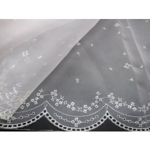 画像: 流行の兆し、ロマンティックレース！！！　　オフシロの中幅高級オーガンジレース　1.5M