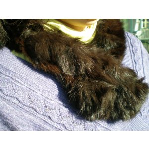 画像: 大人気のボンボン　ラビットマフラー　チャ　約６５ｃ