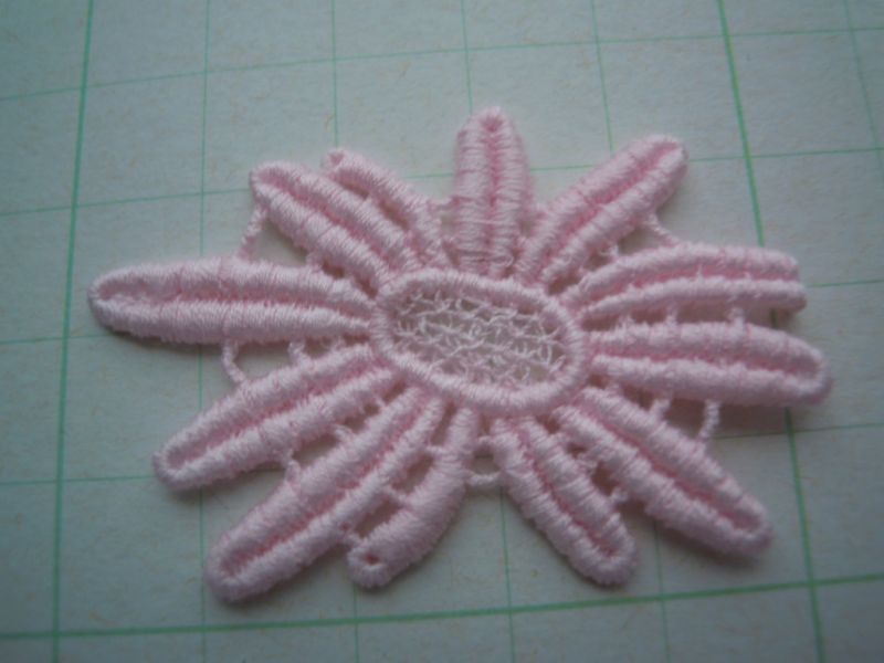 画像: エレガントなピンクの花柄の綿ケミカルチーフレース　12枚入り