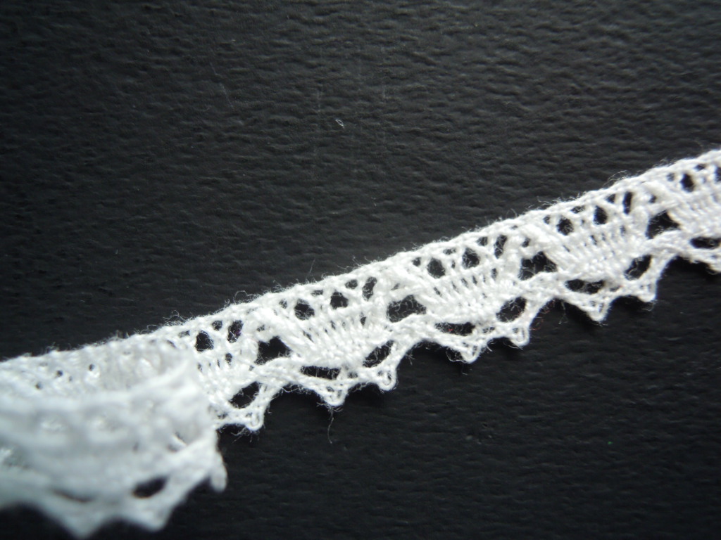 画像2: 在庫処分！ お買い得な人気のオフシロのトーション　5Ｍ