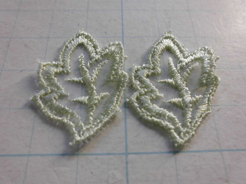 画像: 手作りマスクのアクセントに！アイロン接着!！レース工房☆太陽のぴたっとレース　リーフ柄モチーフ　22枚