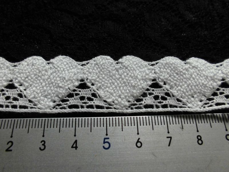 画像: 幅約2.3ｃ　人気のオフシロの可愛いハート柄のトーション　1.5M