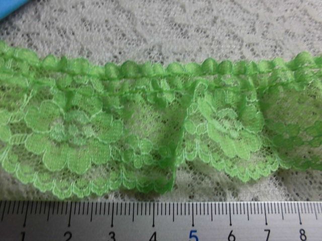 画像: 幅約3.6ｃ　若草色のピコみたいなフリル　1.2M