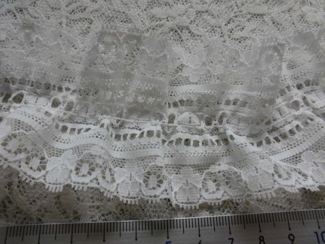 画像: 幅約6c　可愛い人気のオフシロのフリル　1M