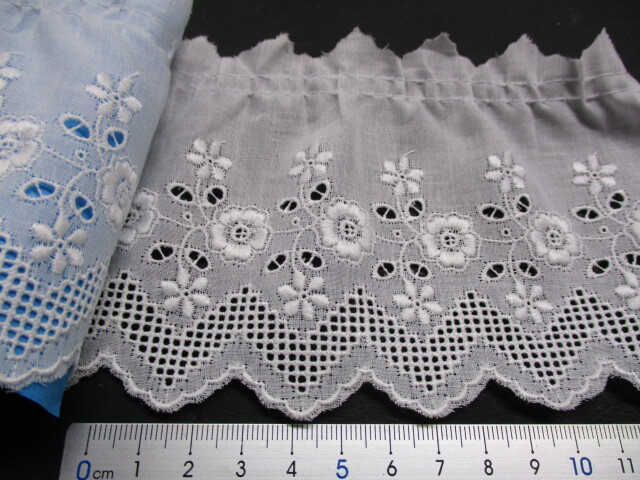 画像: 幅約9ｃ　可愛い花柄のフリル　シロ　1.5M