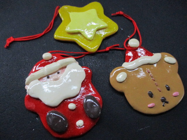 画像1: クリスマスツリーのお飾りにに如何！？お買い得でメッチャ可愛い粘土のアップリケ　3個入