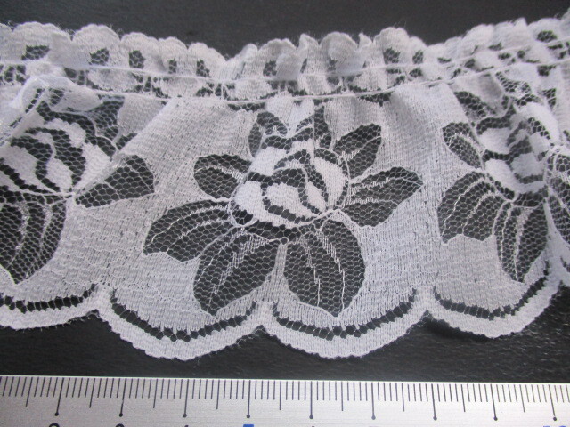 画像: メッチャお買い得な数量限定！特価品！！！シロの人気のラッセルフリル原反売り●