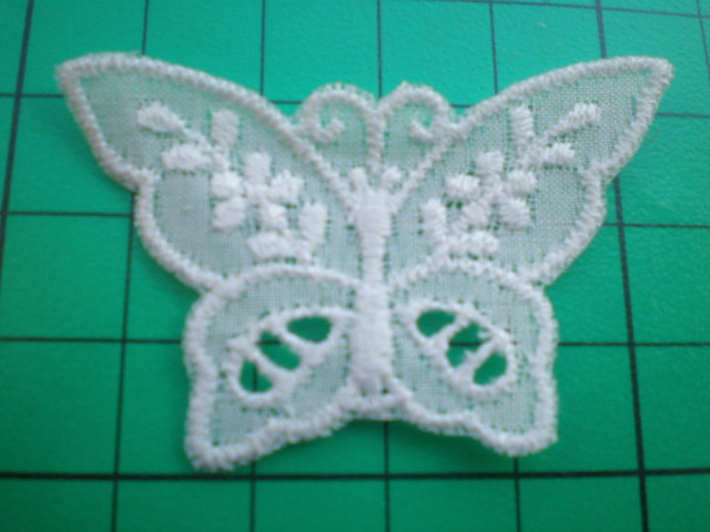 画像: 繊細な蝶々柄の綿モチーフレース　６枚入り